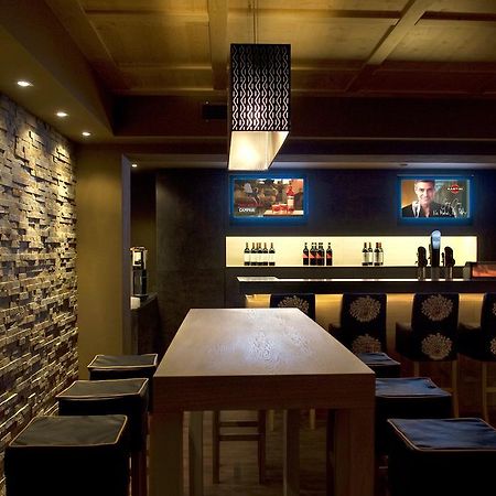 Living Max Hotel 젤암제 외부 사진
