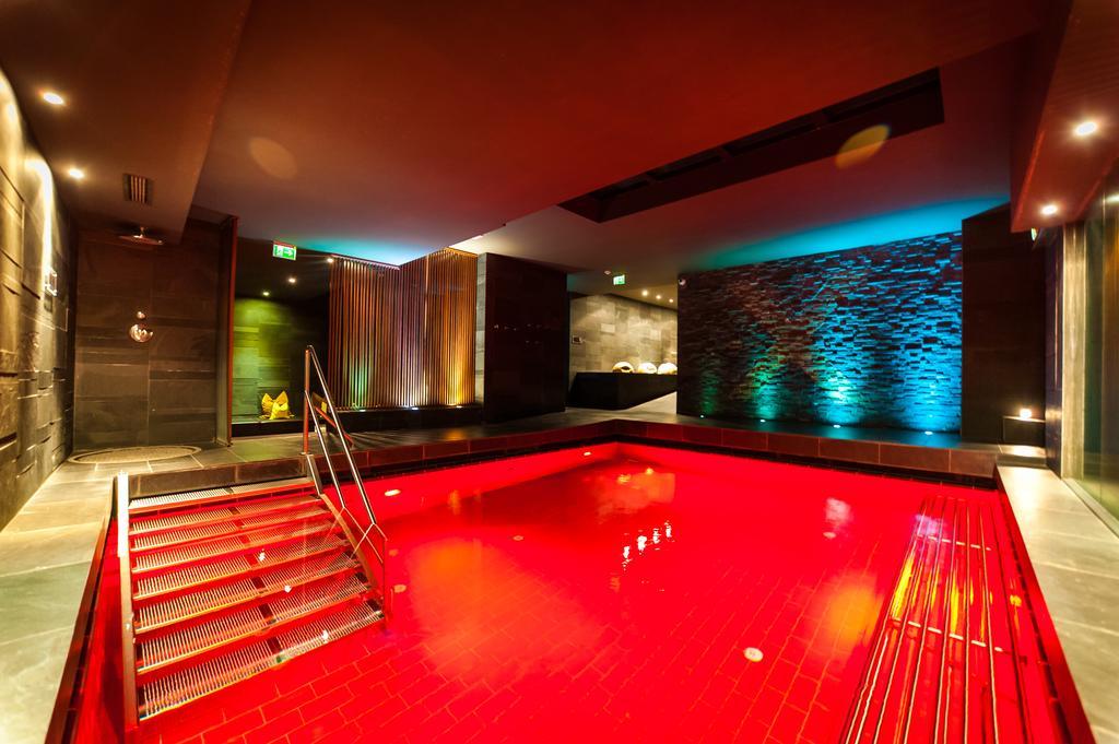 Living Max Hotel 젤암제 외부 사진